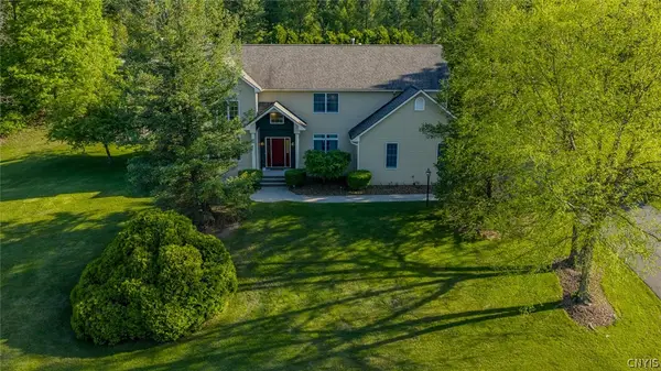 7322 Dartmoor Crossing, Fayetteville, NY 13066