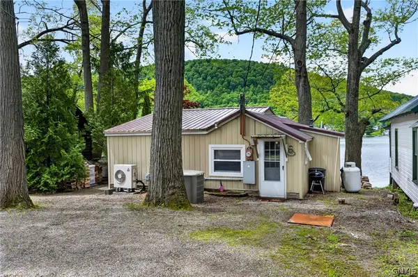 1902 Rittenhouse Square, Tully, NY 13159