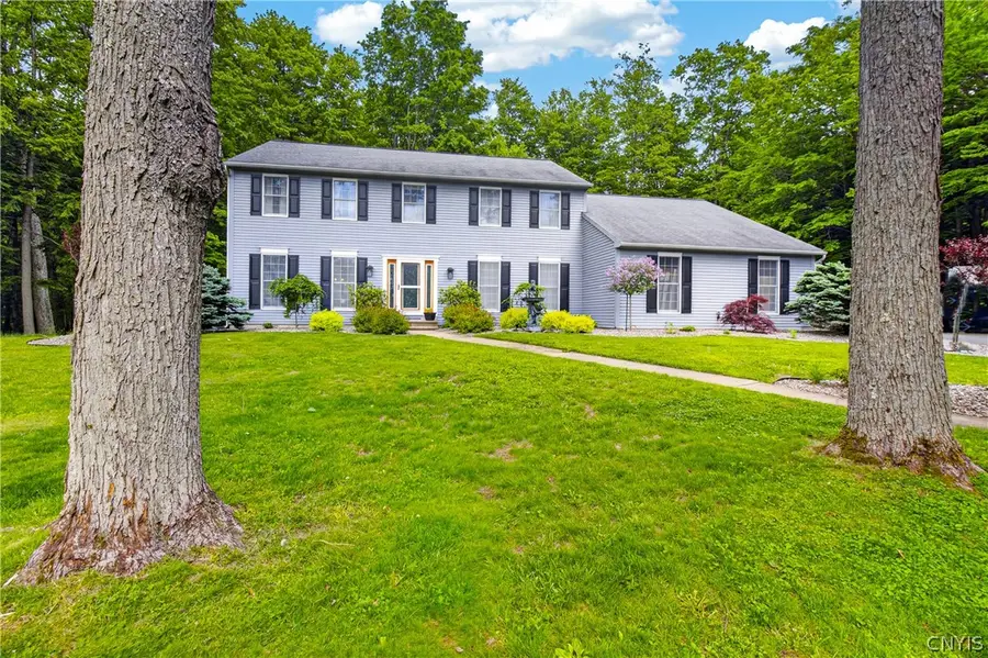 8 Silver Birch Court, New Hartford, NY 13413 - #2