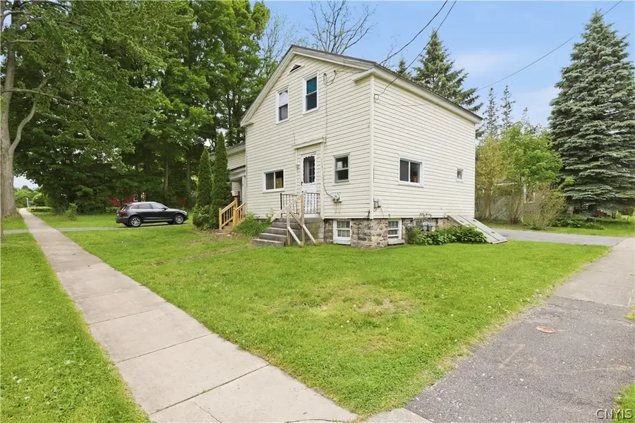 2 Seneca Street, Baldwinsville, NY 13027 - #2