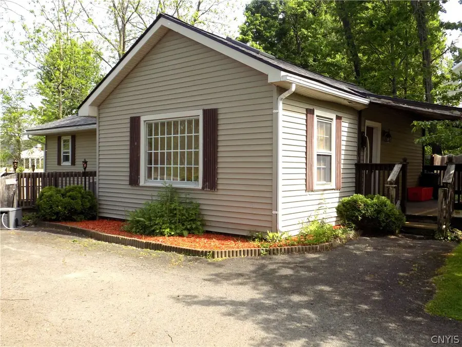 703 Cosby Road, Utica, NY 13502 - #2