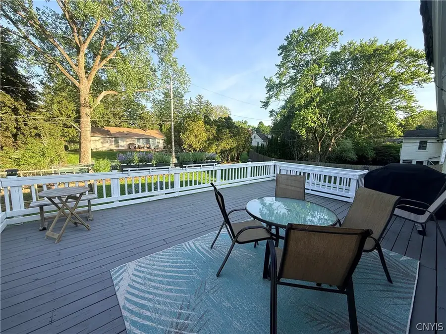 172 Winston Way, Dewitt, NY 13214 - #2