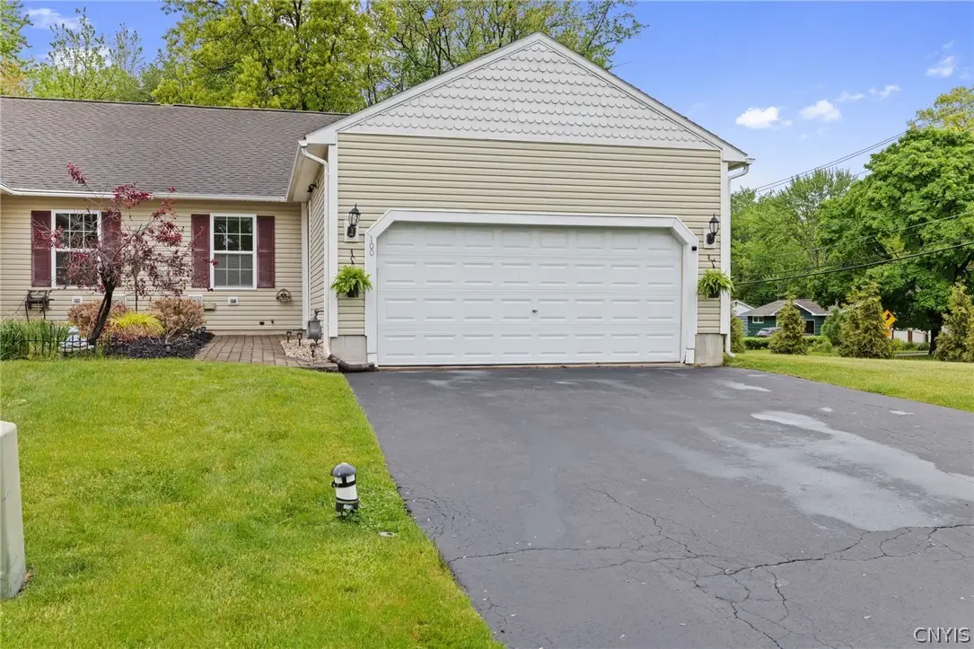 100 Sleeth Mill Circle, Syracuse, NY 13212 - #1