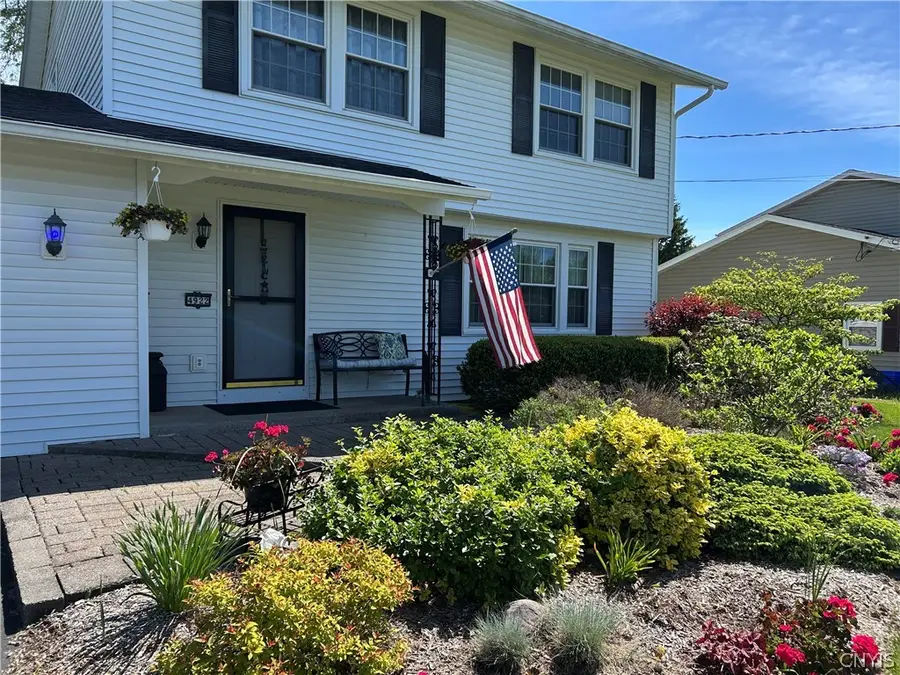 4922 Merrill Drive, Liverpool, NY 13088 - #2