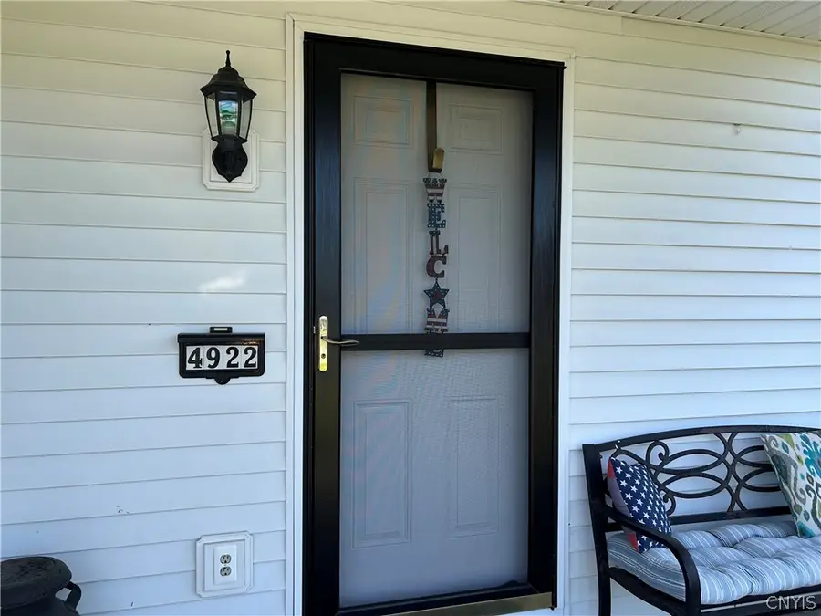 4922 Merrill Drive, Liverpool, NY 13088 - #3