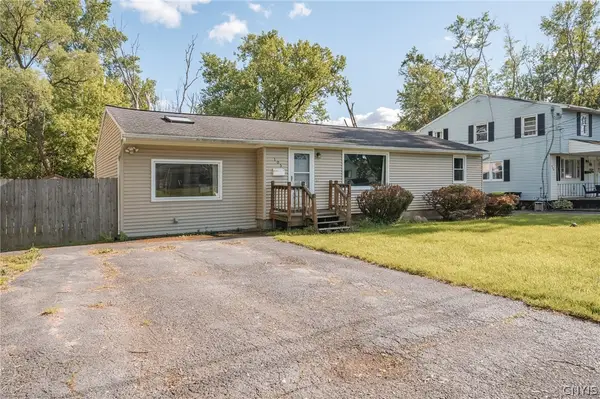105 Ashford Court, Syracuse, NY 13211