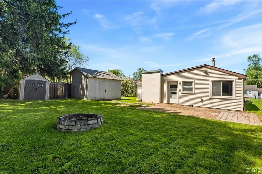 5616 W Circle Drive, Cicero, NY 13039 - #2