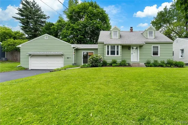 309 Mcclennan Drive, Fayetteville, NY 13066