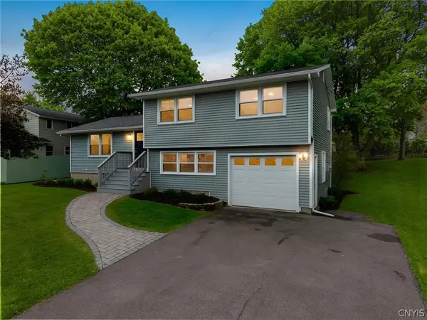 36 Elm Hill, Camillus, NY 13031