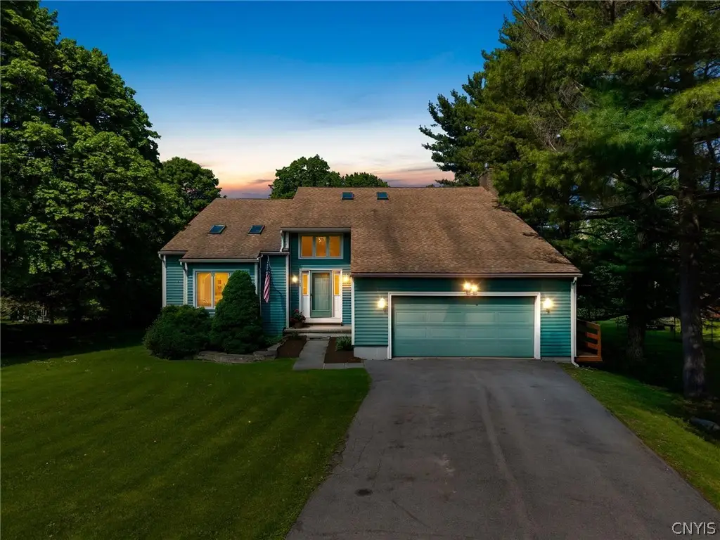 4243 Young Road, Syracuse, NY 13215 - #1
