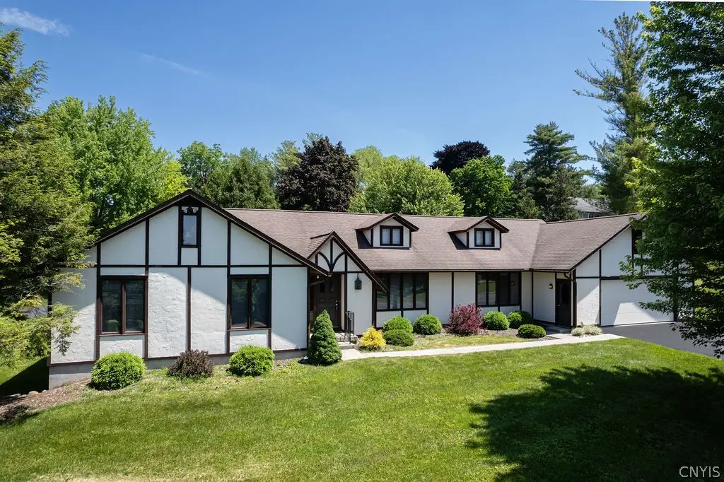 2 Woodview Terrace, Fayetteville, NY 13066 - #1