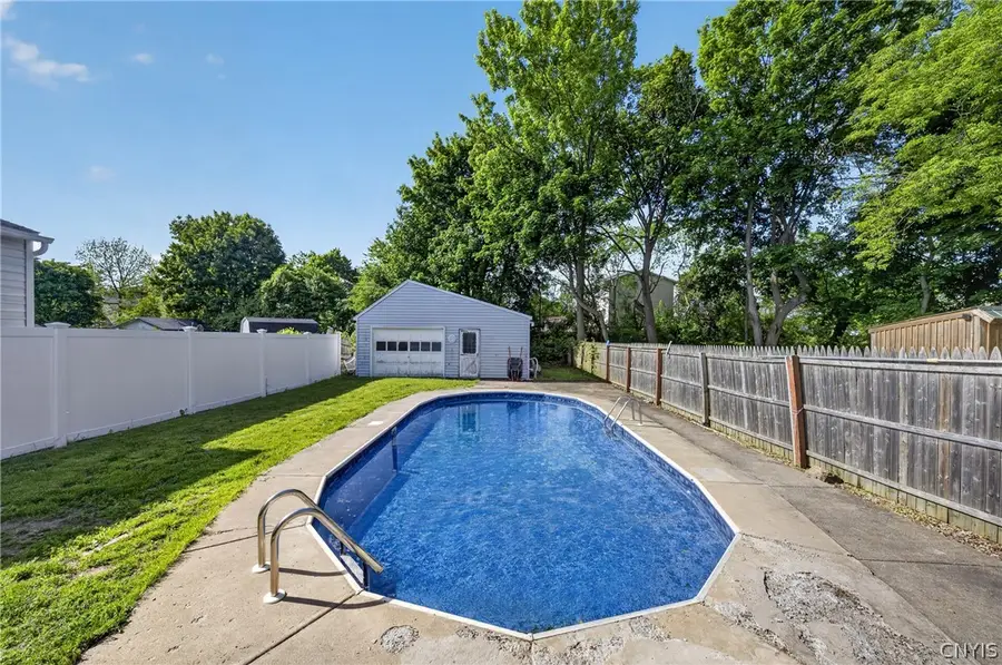 106 Lorenzo Drive, Syracuse, NY 13206 - #2