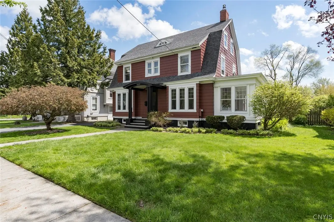 207 Flower Avenue W, Watertown, NY 13601 - #1