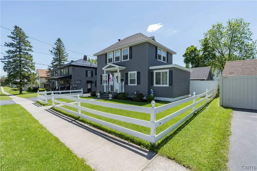108 E Hoard Street, Watertown, NY 13601 - #2
