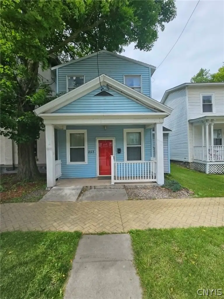 257 W Genesee Street, Chittenango, NY 13037 - #2