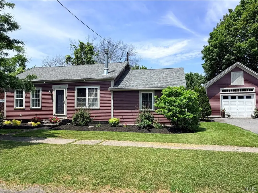 111 Monroe Street, Sackets Harbor, NY 13685 - #2