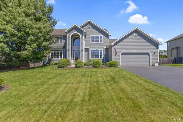 7662 Warriors Path, Baldwinsville, NY 13027