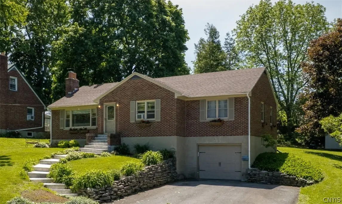 265 Chestnut Street, Watertown, NY 13601 - #1
