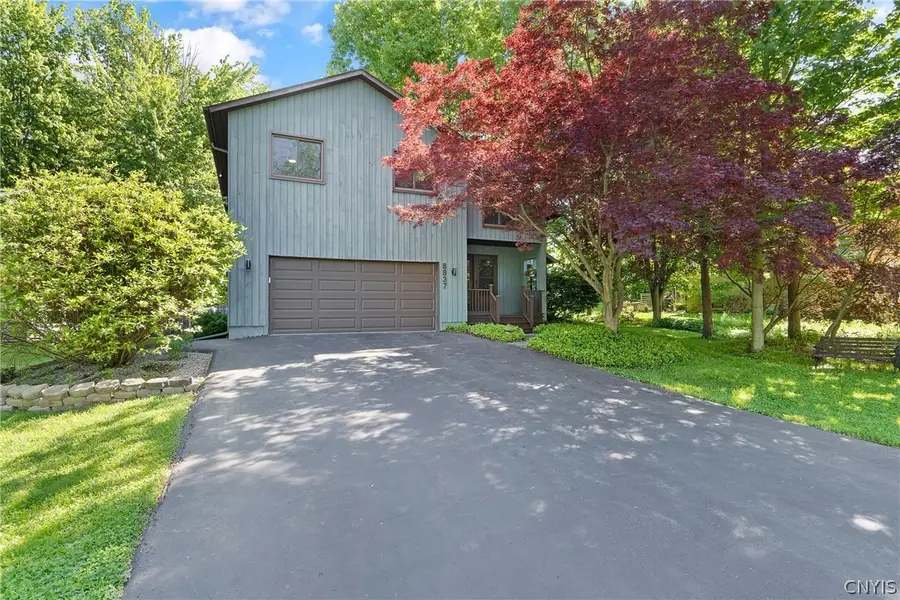 8837 Wandering Way, Baldwinsville, NY 13027 - #3