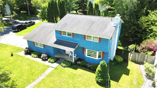 7553 Daphne Drive, Syracuse, NY 13212