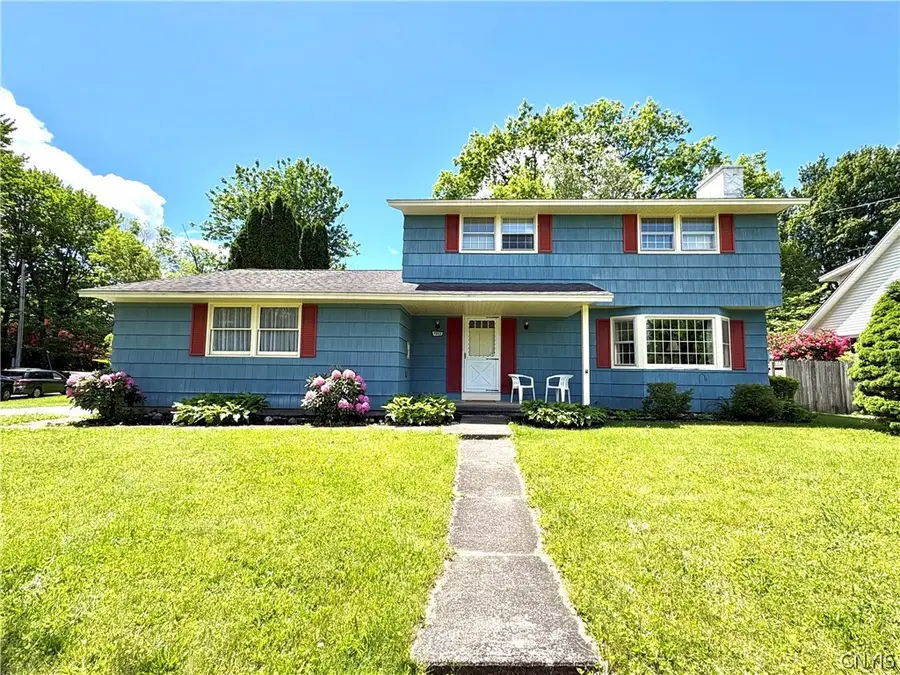 7553 Daphne Drive, Syracuse, NY 13212 - #2