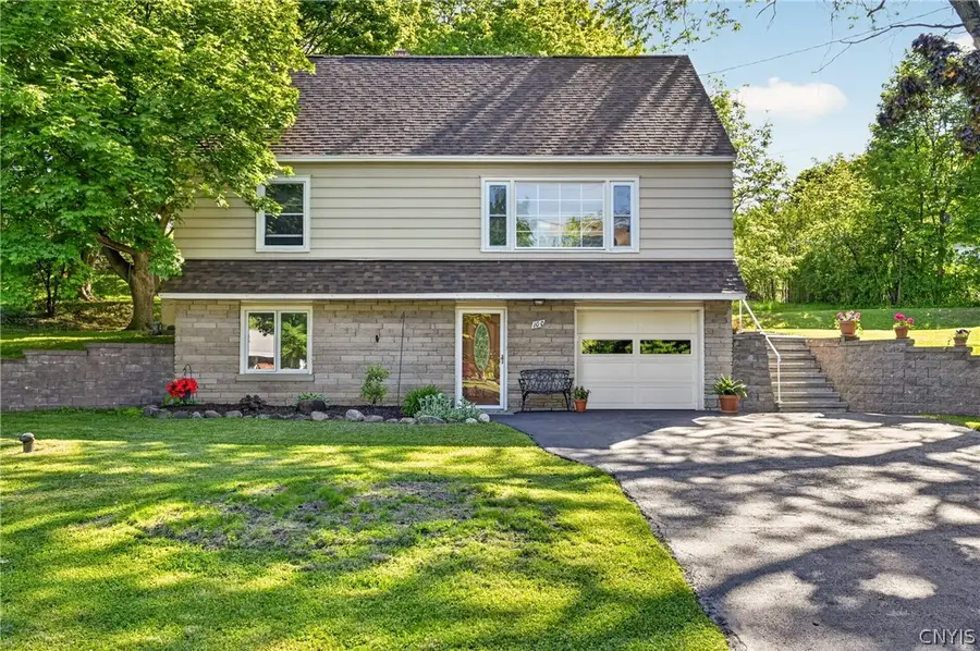 100 Fieldcrest Drive, Camillus, NY 13031 - #3