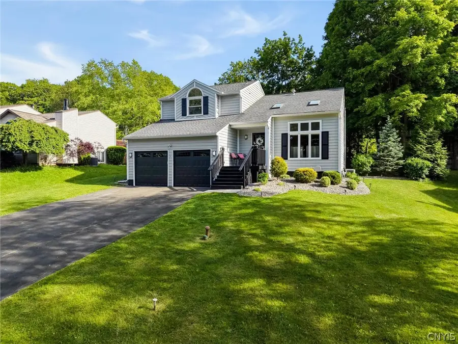 105 Vantage Drive, Camillus, NY 13031 - #2