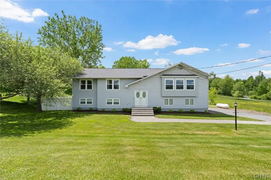 4557 Abbey Road, Syracuse, NY 13215 - #2