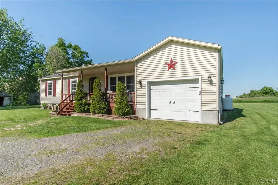 694 S James Street, Cape Vincent, NY 13618 - #2