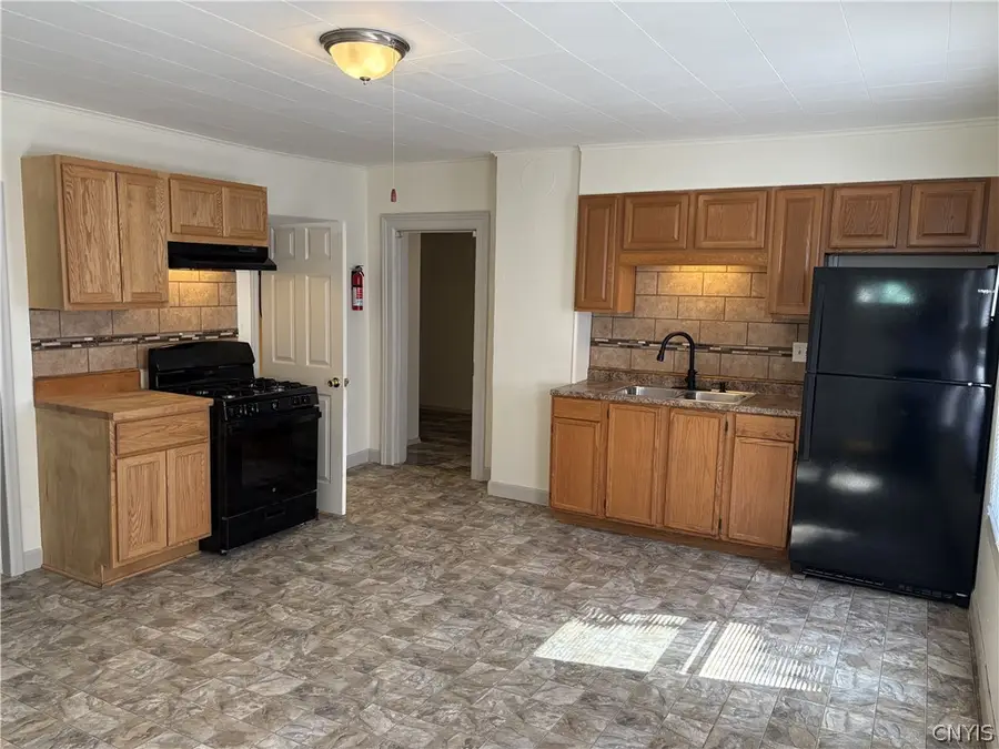 1018 Green Street, Utica, NY 13502 - #2
