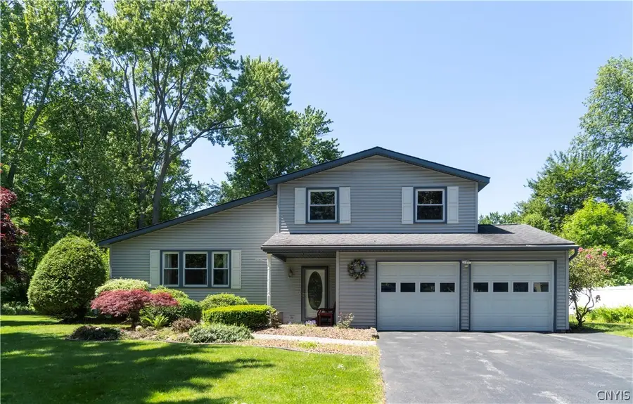 8013 Thyme Circle, Liverpool, NY 13090 - #2