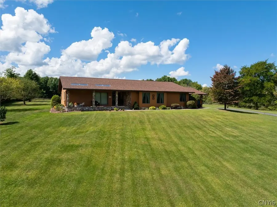 2354 Middle Road, Oneida, NY 13421 - #2