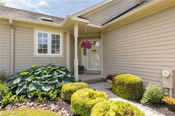 8441 Marco Lane, Baldwinsville, NY 13027