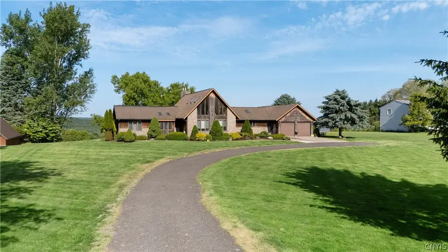 6029 Devoe Road, Camillus, NY 13031 - #2
