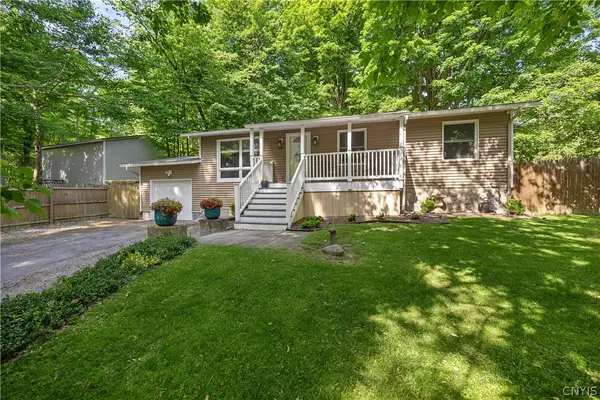 5353 Onondaga Road, Camillus, NY 13031