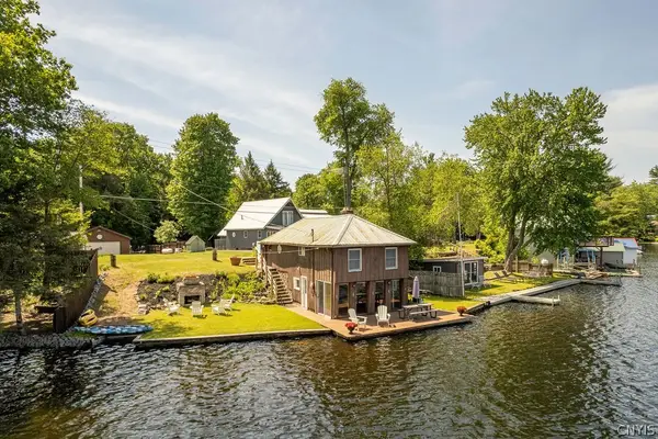 1379 County Route 17, Bernhards Bay, NY 13028