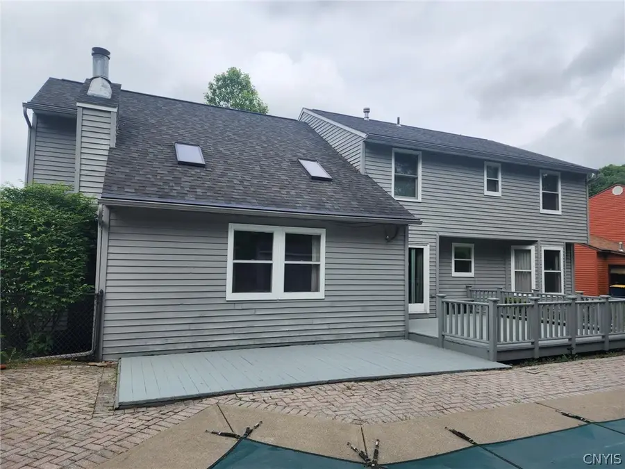 608 Mallard Drive, Camillus, NY 13031 - #3