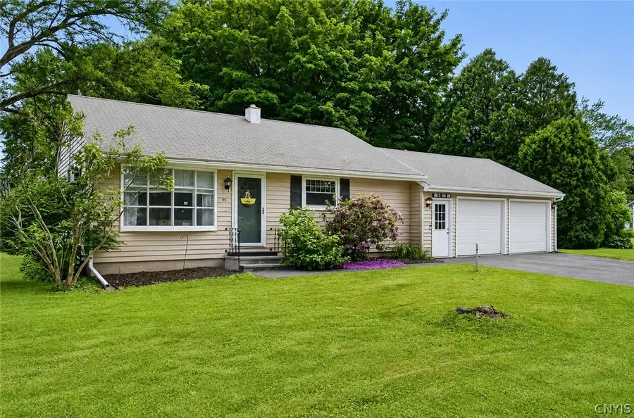 25 Ford Street, Baldwinsville, NY 13027 - #2