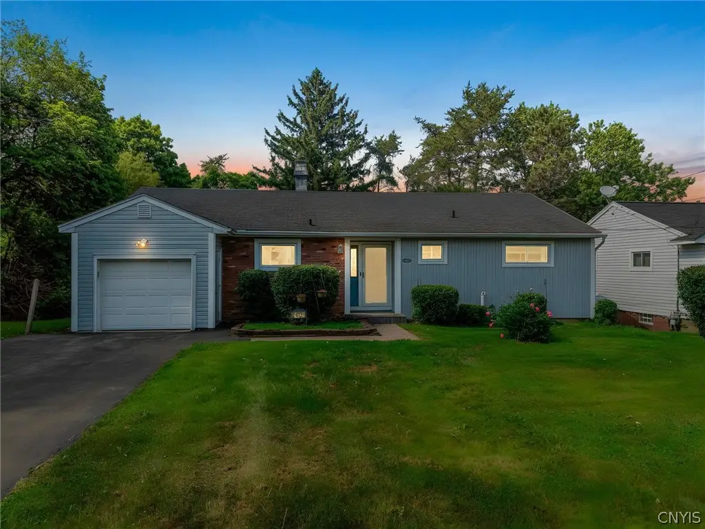 413 Mountainview Avenue, Syracuse, NY 13224 - #1