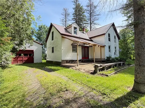 1208 De Kalb Jct Rensselaer Falls Road, Canton, NY 13617
