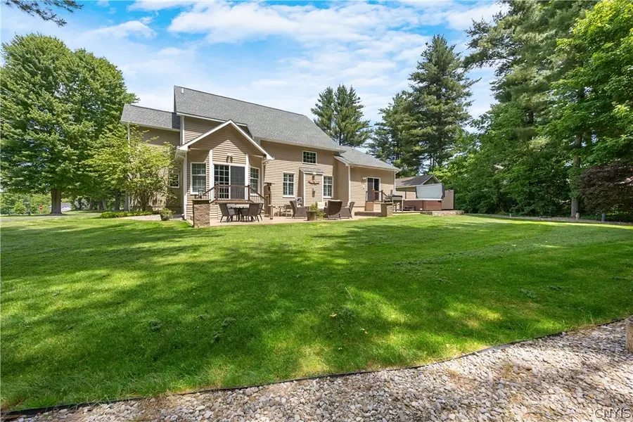 399 Hourglass Lane, Baldwinsville, NY 13027 - #3