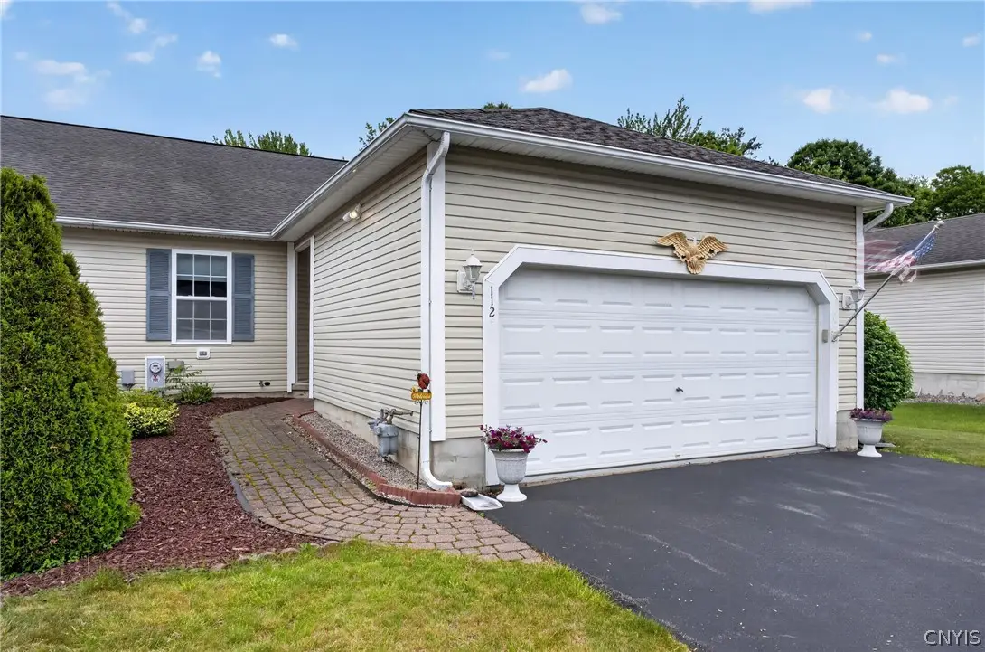 112 Sleeth Mill Circle, Syracuse, NY 13212 - #1