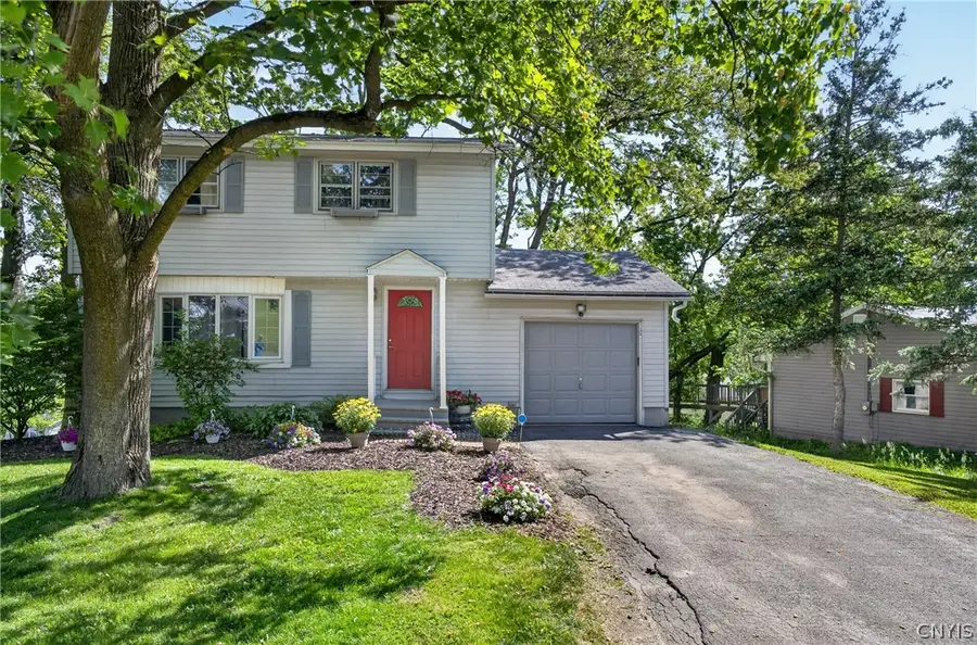 108 Richards Road, Camillus, NY 13031 - #2