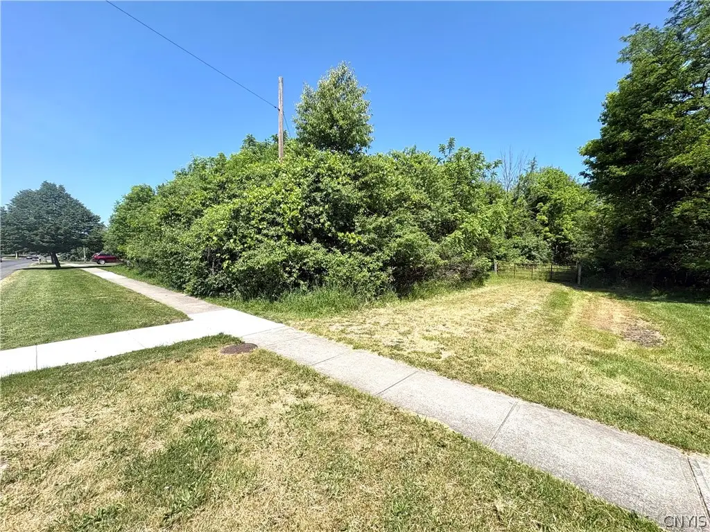 Oak Street, Auburn, NY 13021 - #1