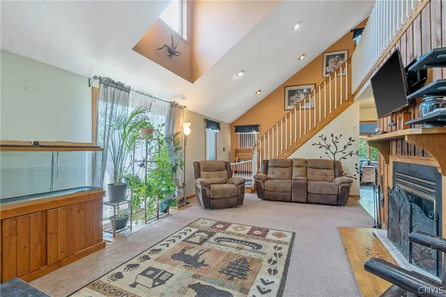 4735 Grange Road, Clay, NY 13041 - #3