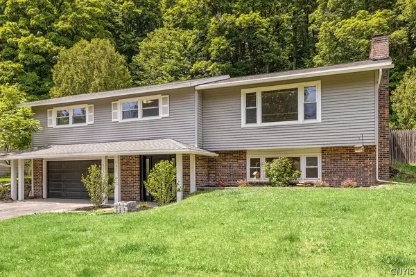 171 Brookside Lane, Fayetteville, NY 13066