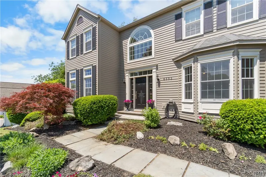 8353 Glen Eagle Dr, Manlius, NY 13104 - #3