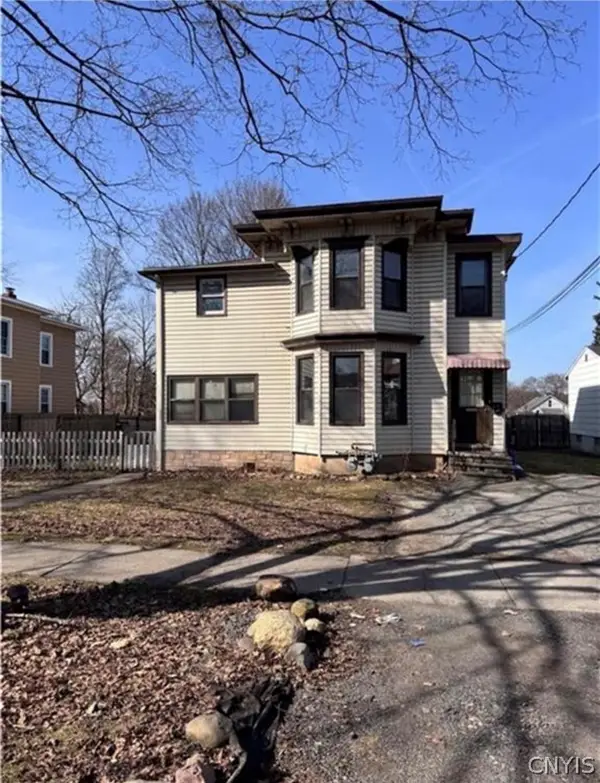 307 Highland Avenue, East Syracuse, NY 13057