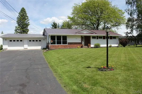6238 Oakridge Road, Auburn, NY 13021