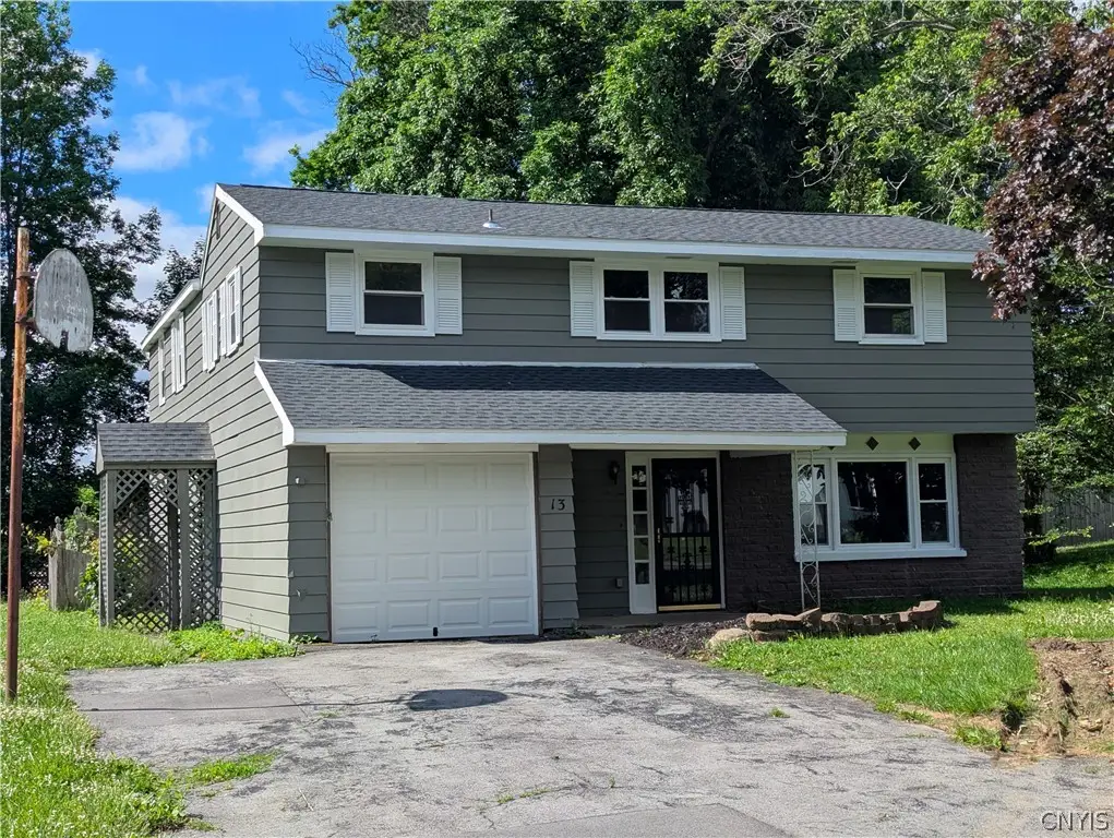 13 Smallwood Street, Baldwinsville, NY 13027 - #1